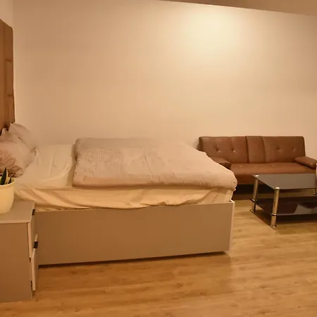 4 Apartamento *