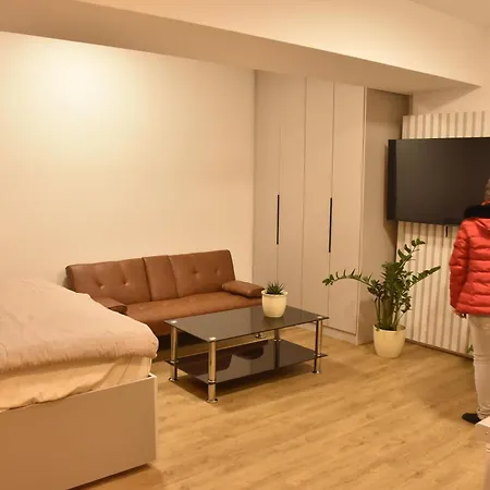 4 * Dresden